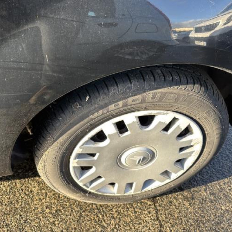 Custode arriere gauche CITROEN C2 Photo n°18