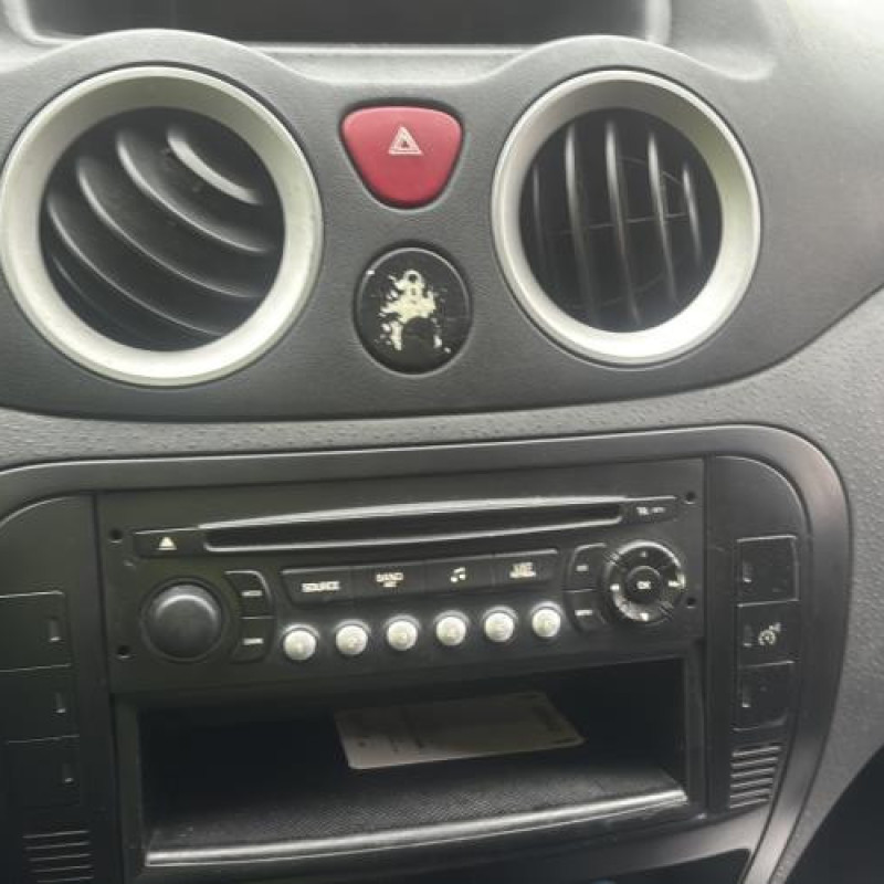 Custode arriere gauche CITROEN C2 Photo n°13