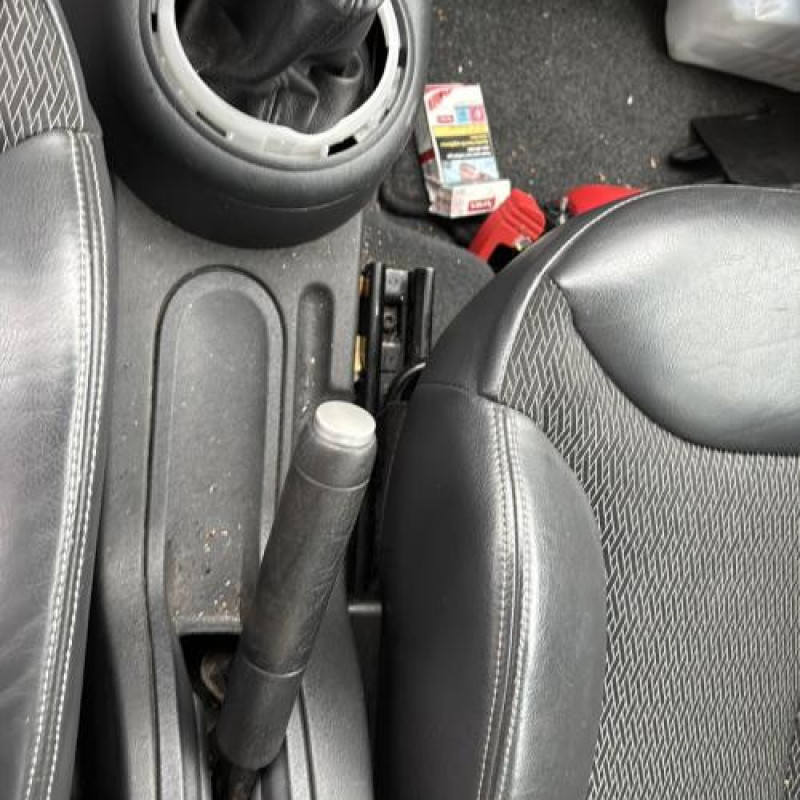 Levier de vitesses CITROEN C2 Photo n°13