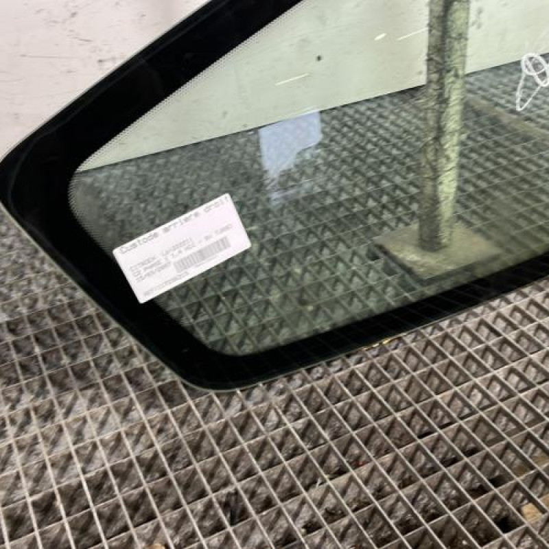 Custode arriere droit CITROEN C2 Photo n°2