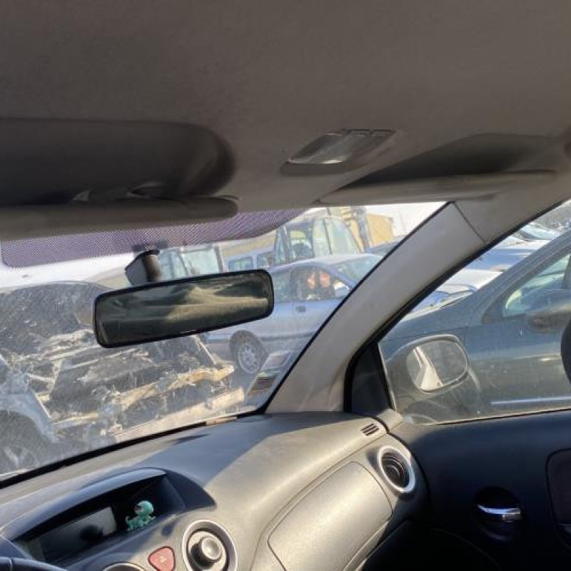 Custode arriere droit CITROEN C2 Photo n°17