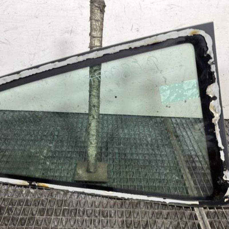 Custode arriere gauche CITROEN C2 Photo n°4