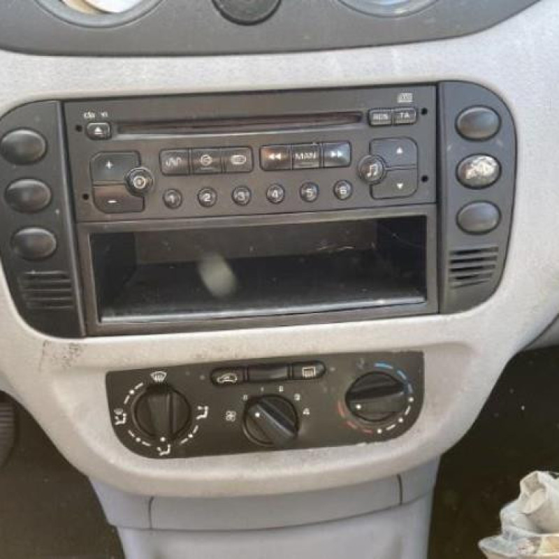 Levier de vitesses CITROEN C3 1 Photo n°16