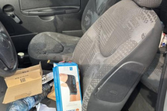 Custode arriere droit CITROEN C2