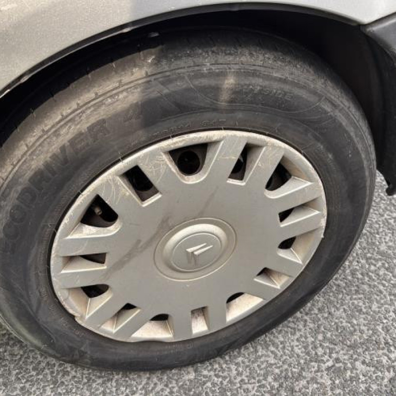 Custode arriere gauche CITROEN C2 Photo n°18