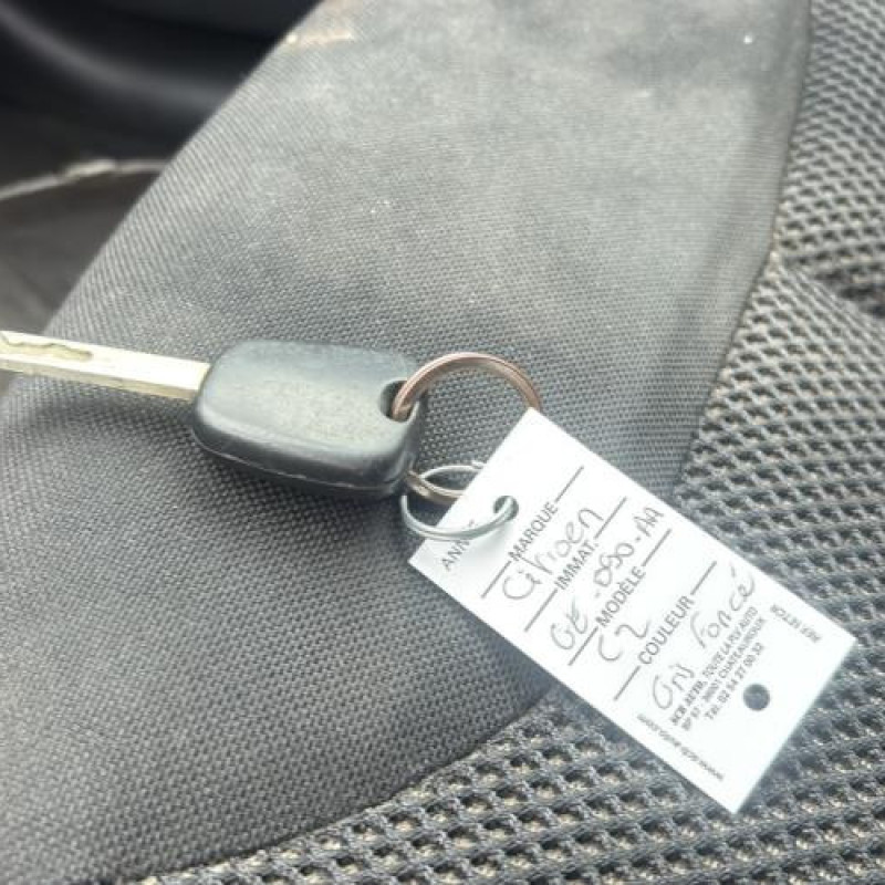 Custode arriere droit CITROEN C2 Photo n°18