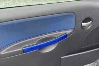 Custode arriere gauche CITROEN C2