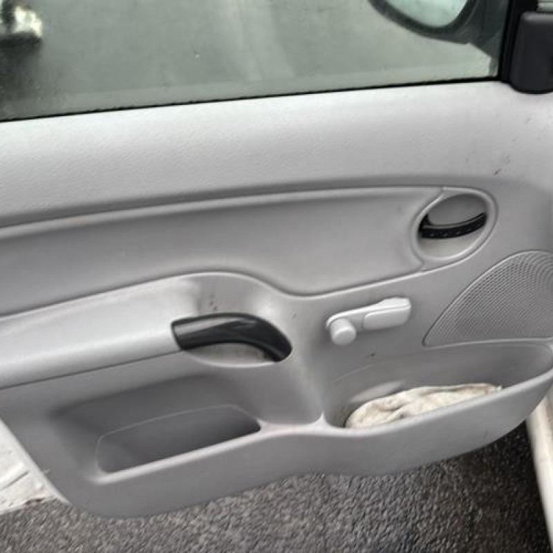 Calandre CITROEN C3 1 Photo n°9