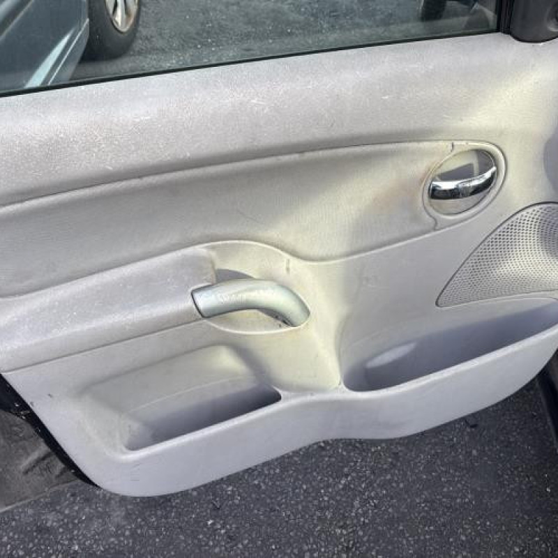 Calandre CITROEN C3 1 Photo n°14