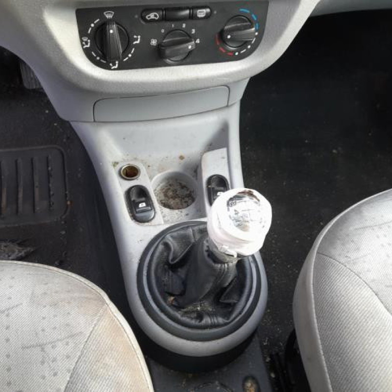 Levier de vitesses CITROEN C3 1 Photo n°8