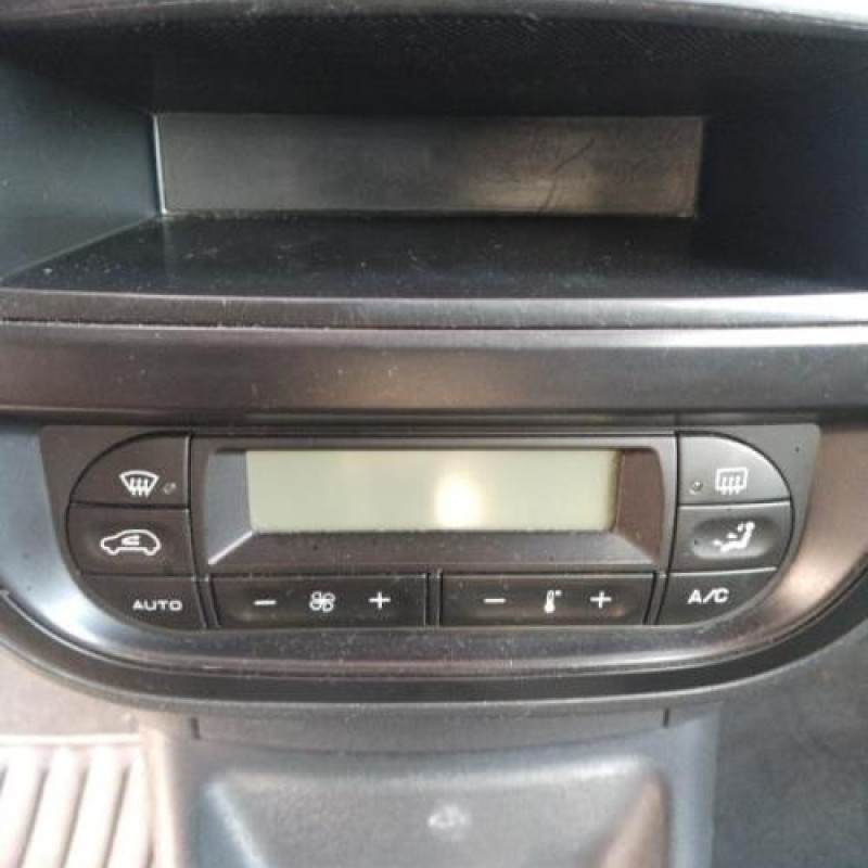 Custode arriere gauche CITROEN C2 Photo n°4