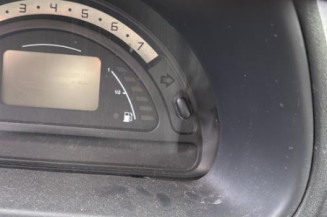 Custode arriere gauche CITROEN C2