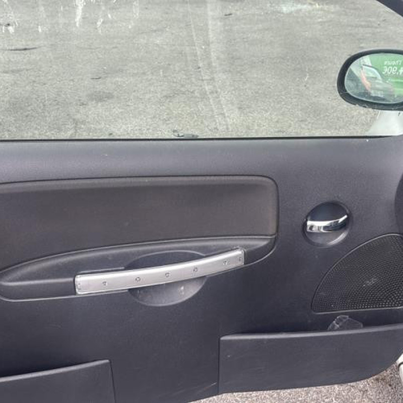 Custode arriere droit CITROEN C2 Photo n°9