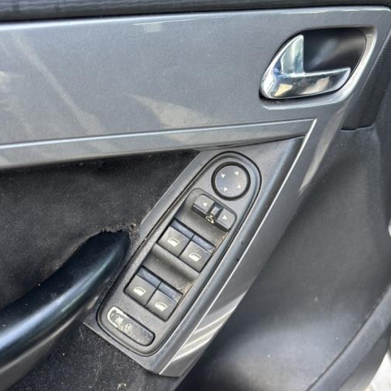 Feu arriere principal gauche (feux) CITROEN C4 PICASSO 1 Photo n°11