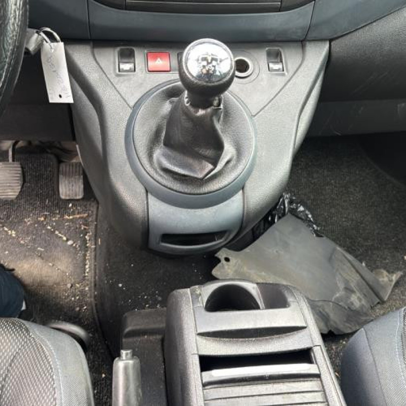 Levier de vitesses PEUGEOT PARTNER 2 Photo n°17