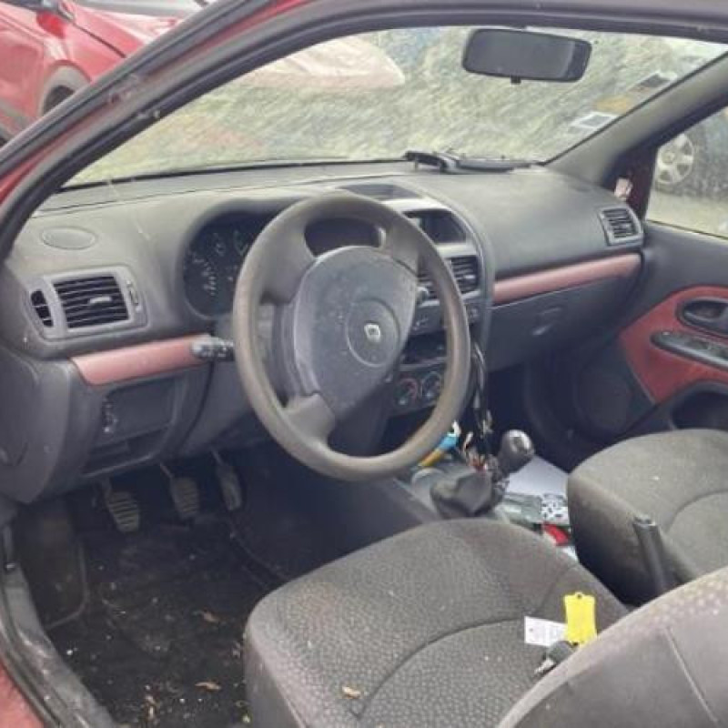 Custode arriere droit RENAULT CLIO 2 Photo n°12