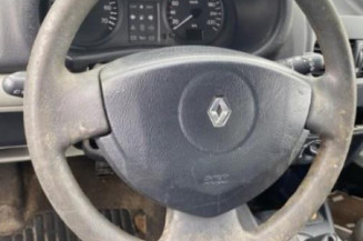 Custode arriere droit RENAULT CLIO 2