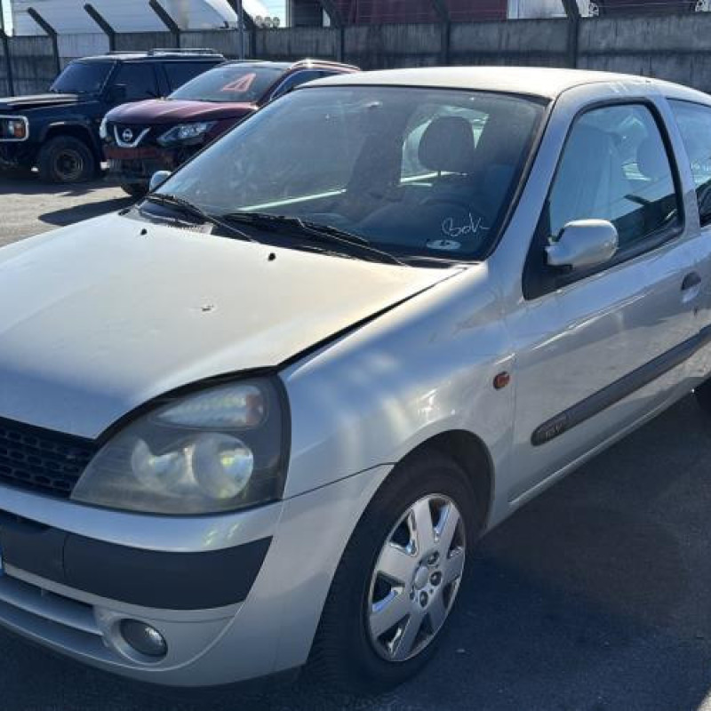 Custode arriere droit RENAULT CLIO 2 Photo n°1