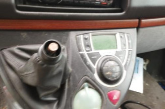 Aile arriere droit CITROEN C8