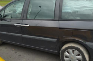 Aile arriere gauche CITROEN C8