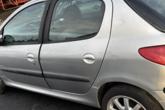 Face avant PEUGEOT 206