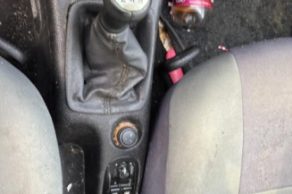 Levier de vitesses PEUGEOT 206