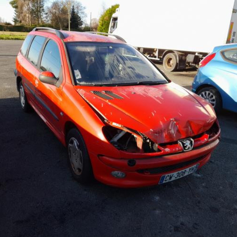 Face avant PEUGEOT 206 Photo n°1