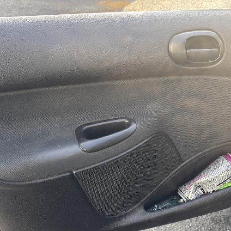 Levier de vitesses PEUGEOT 206 Photo n°10