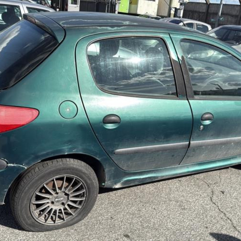 Levier de vitesses PEUGEOT 206 Photo n°8