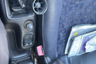 Levier de vitesses PEUGEOT 206