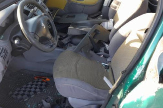 Levier de vitesses PEUGEOT 206