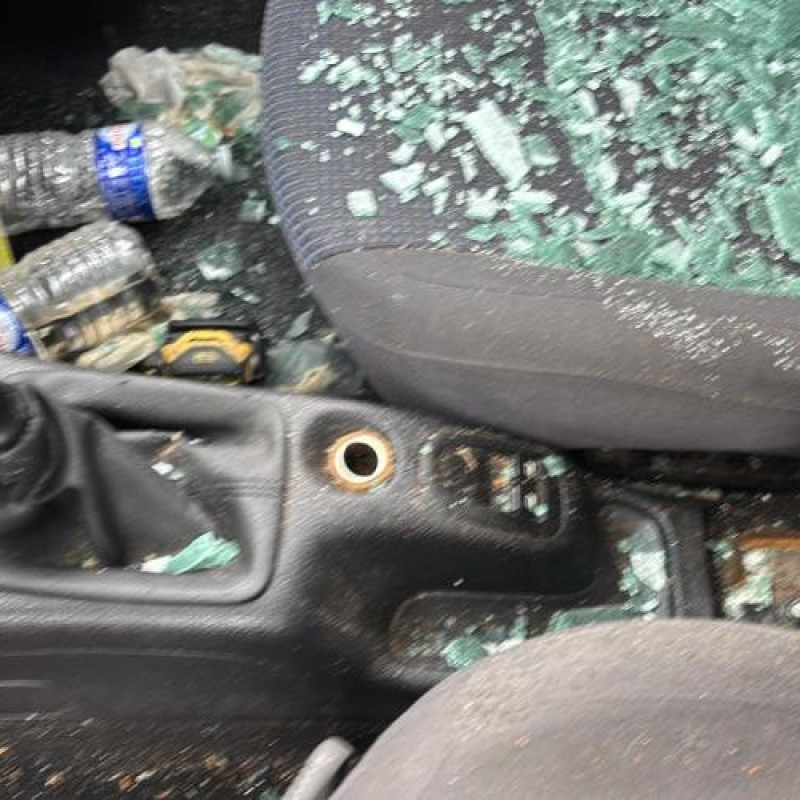 Levier de vitesses PEUGEOT 206 Photo n°19