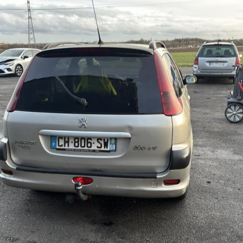 Face avant PEUGEOT 206 Photo n°6