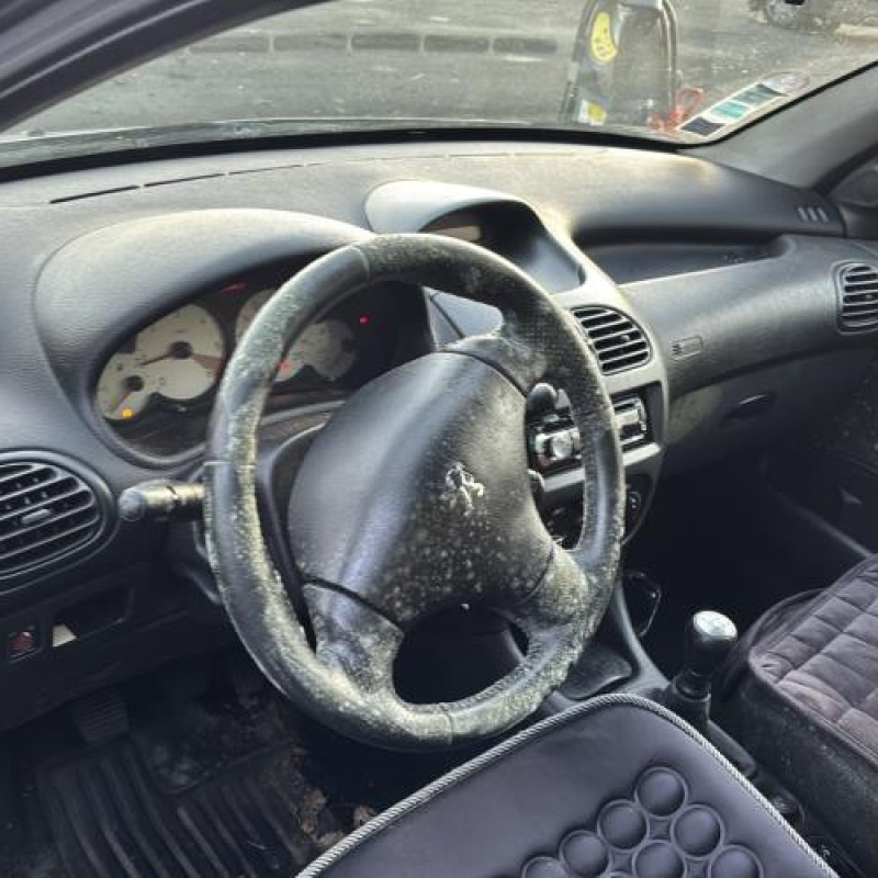 Face avant PEUGEOT 206 Photo n°11