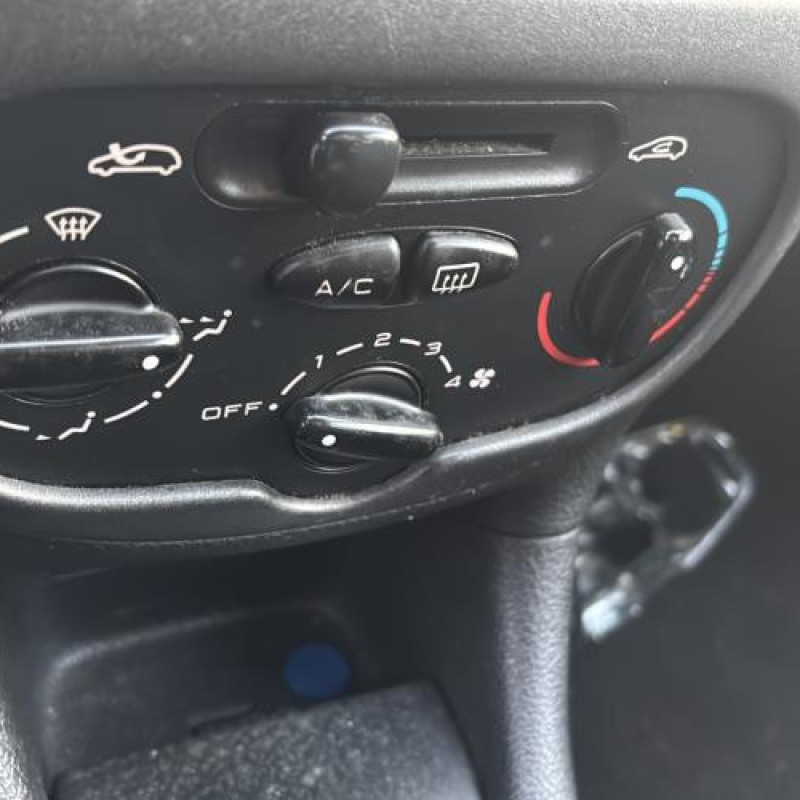 Face avant PEUGEOT 206 Photo n°18