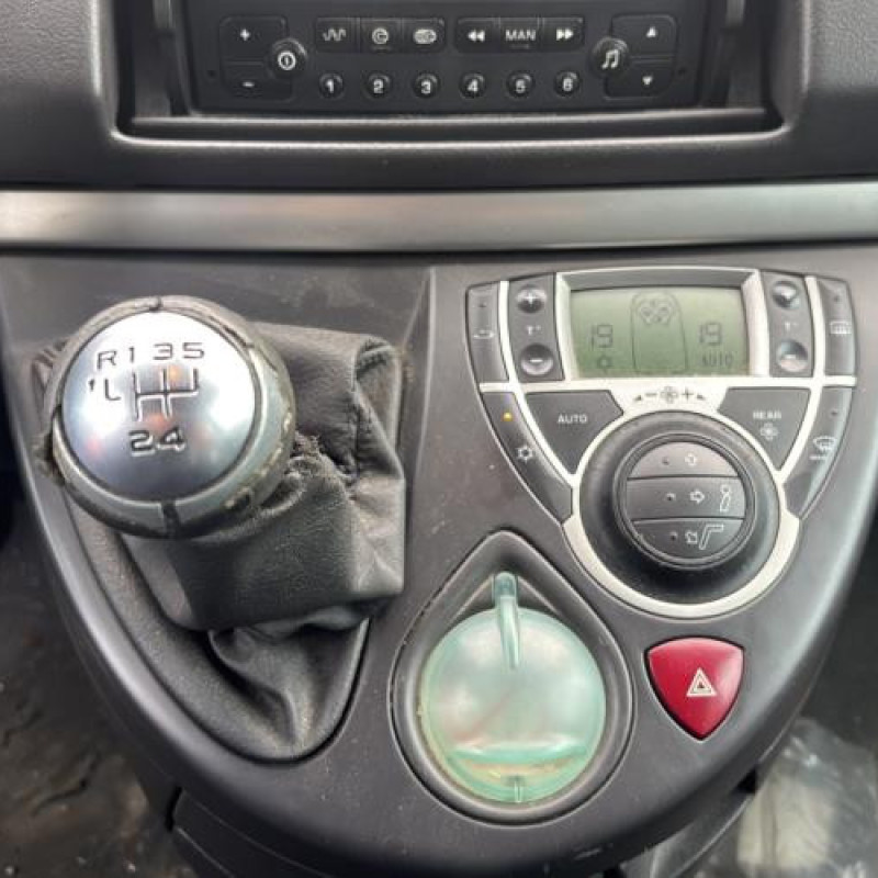 Levier de vitesses PEUGEOT 807 Photo n°17