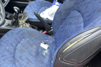 Levier de vitesses PEUGEOT 206