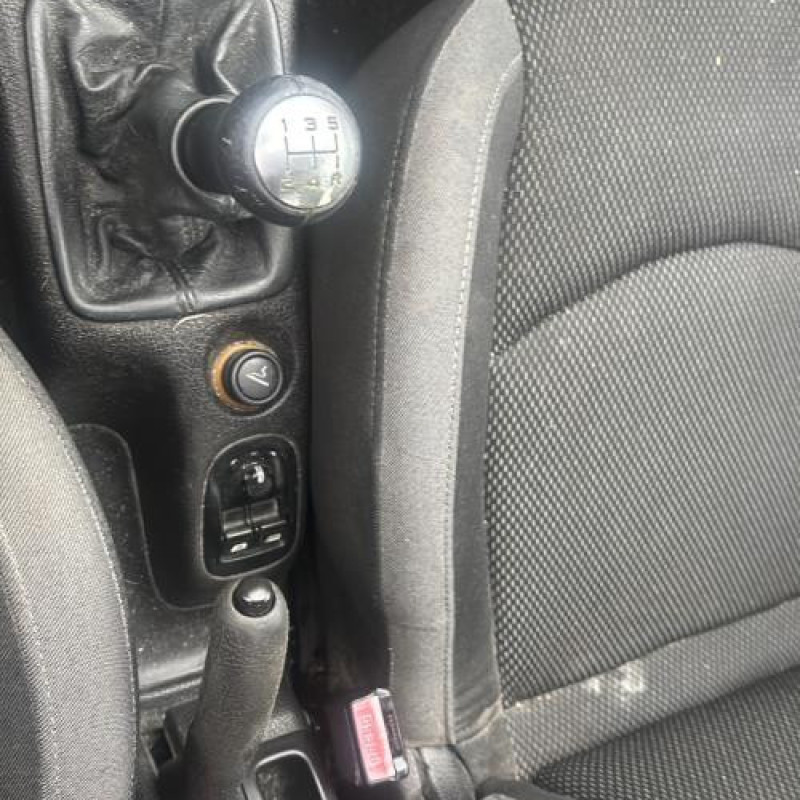 Face avant PEUGEOT 206 Photo n°20