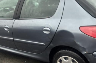 Levier de vitesses PEUGEOT 206