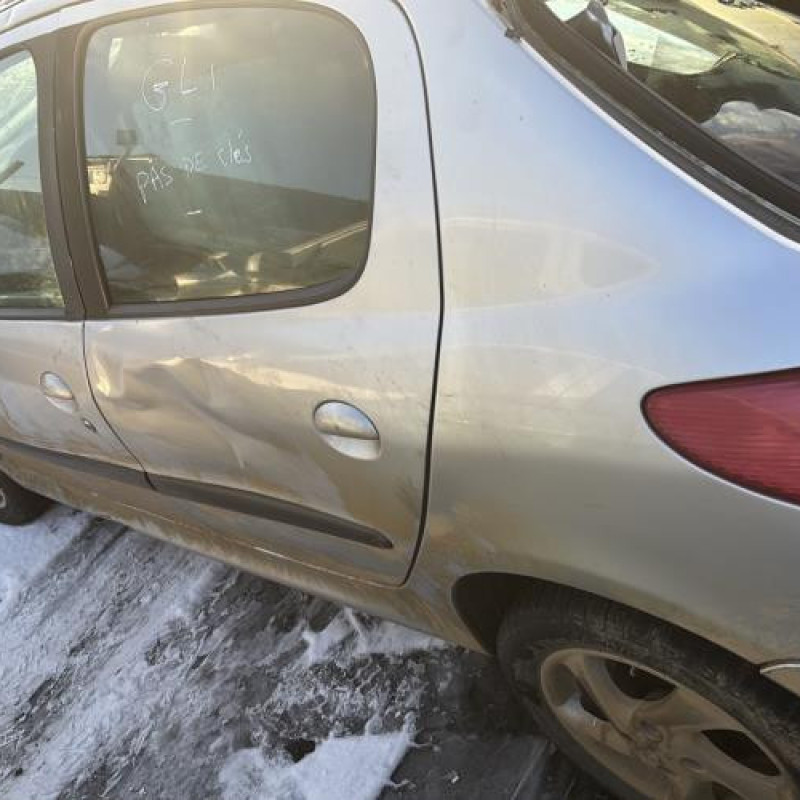 Levier de vitesses PEUGEOT 206 Photo n°4