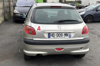 Levier de vitesses PEUGEOT 206