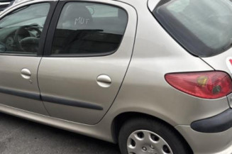 Levier de vitesses PEUGEOT 206