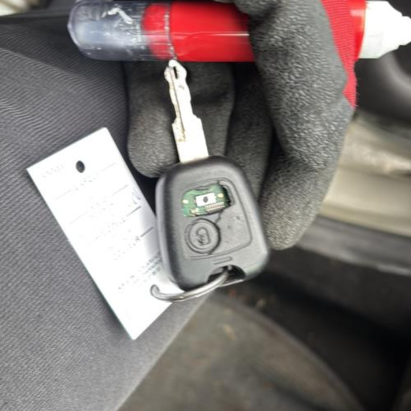 Levier de vitesses PEUGEOT 206 Photo n°19