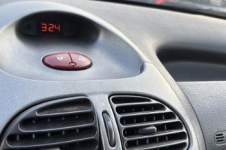 Levier de vitesses PEUGEOT 206