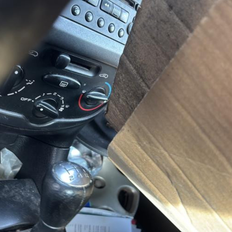 Levier de vitesses PEUGEOT 206 Photo n°19