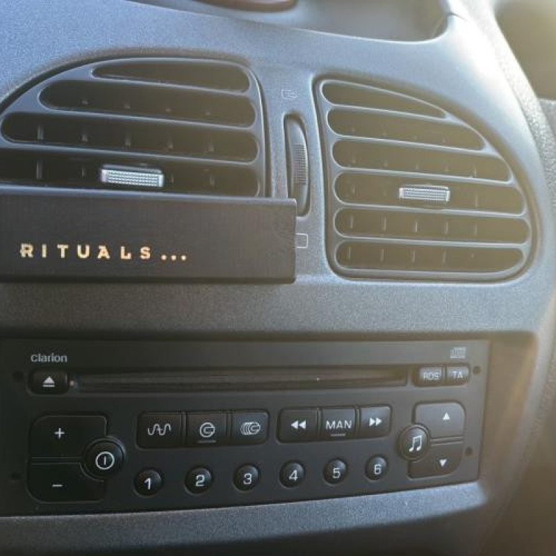 Levier de vitesses PEUGEOT 206 Photo n°18