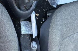 Custode arriere droit RENAULT CLIO 2