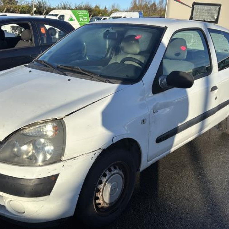 Custode arriere gauche RENAULT CLIO 2 Photo n°1