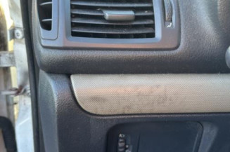 Custode arriere gauche RENAULT CLIO 2