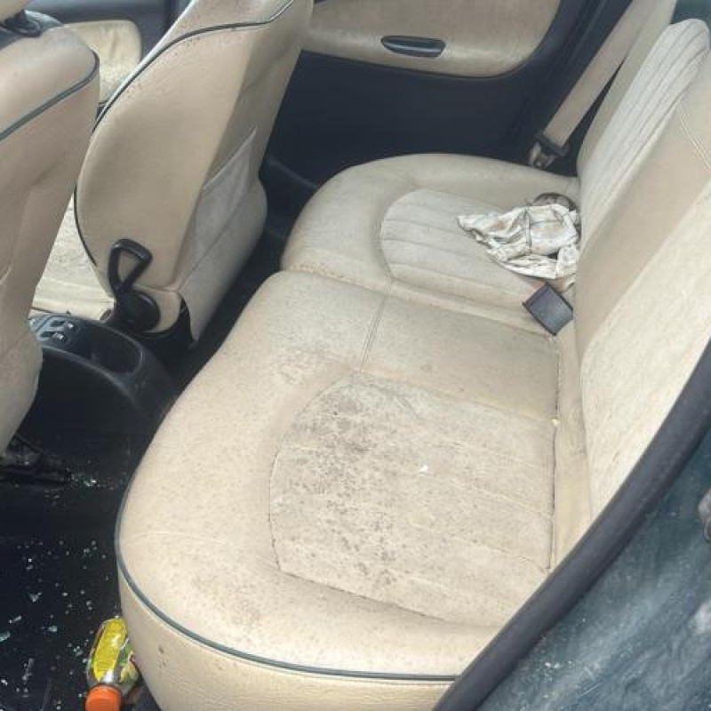 Levier de vitesses PEUGEOT 206 Photo n°8